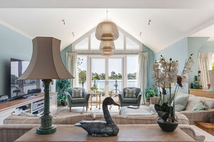 Living area to deck- click for photo gallery
